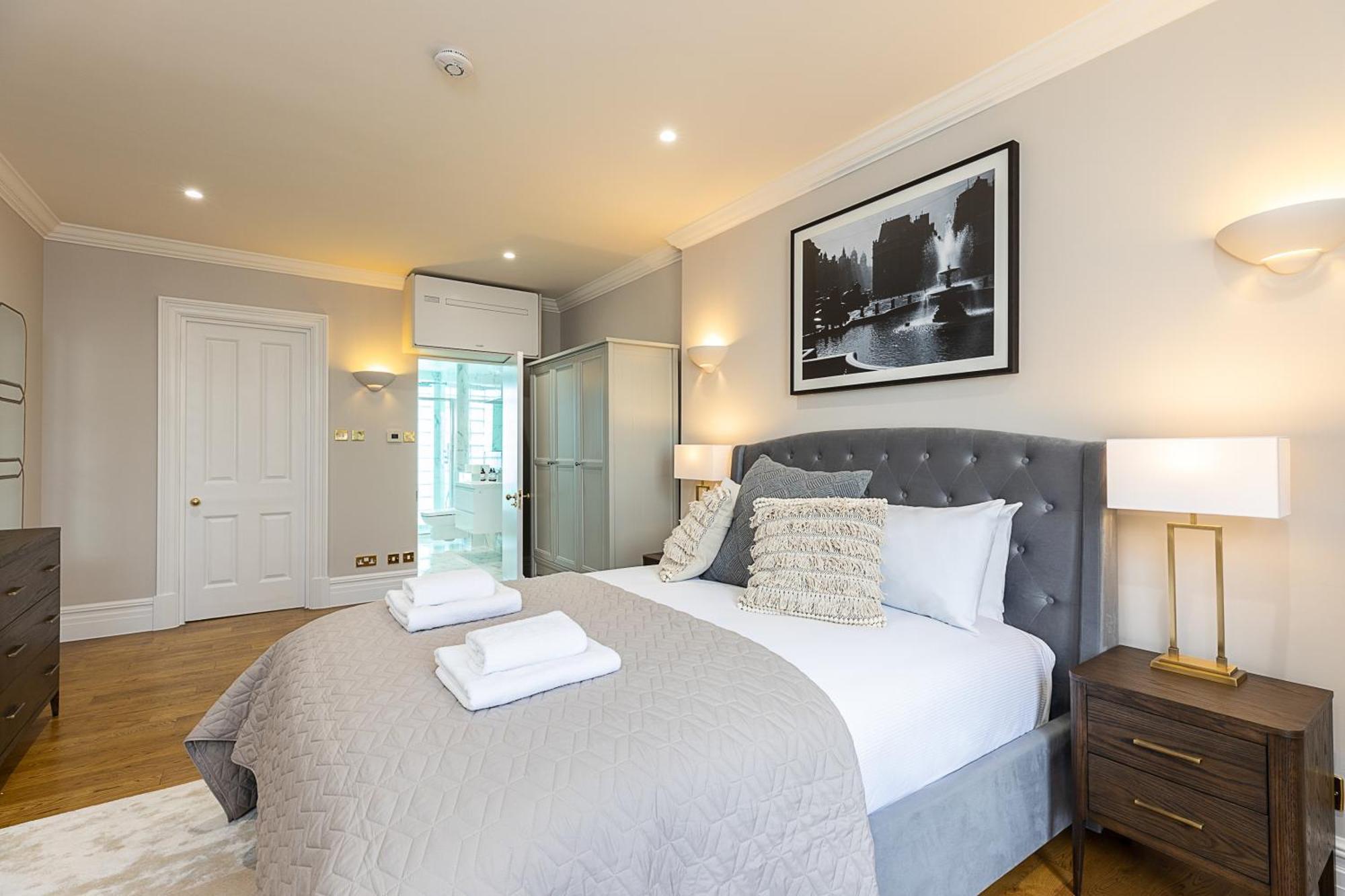 Appartement Astonishing Flats Near Mayfair & Piccadilly Circus Londen