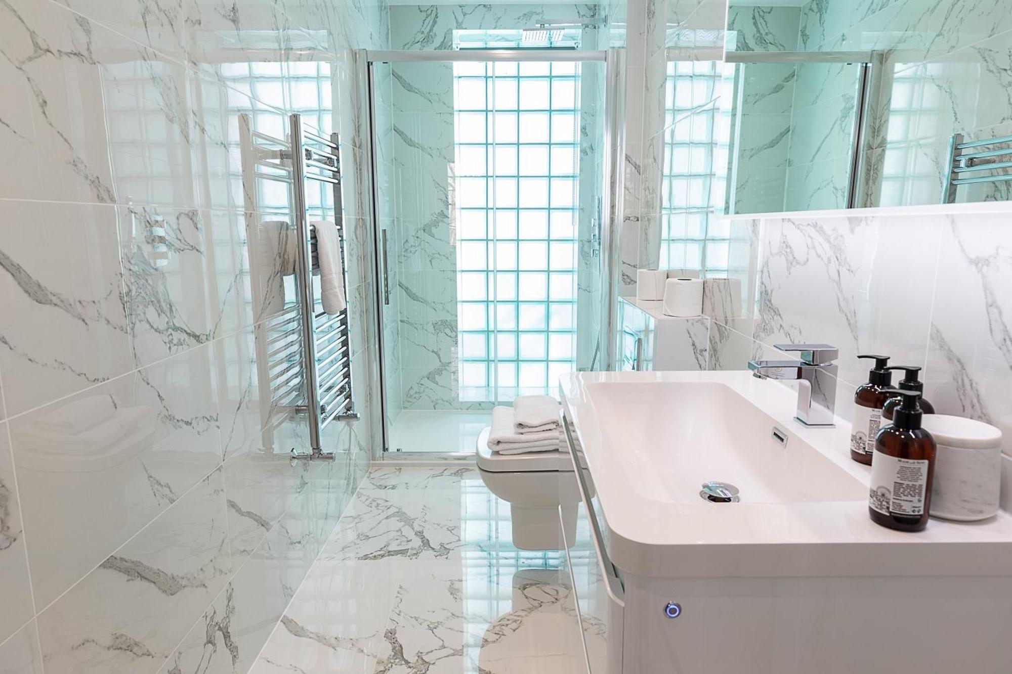 Astonishing Flats Near Mayfair & Piccadilly Circus Appartement Londen